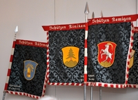 Standartenmontage - sie vermehren sich 