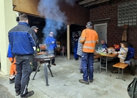 vor, während und nach dem Essen: Diskussionen !