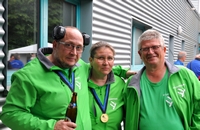 Nadja als Mittelpunkt, Walti (Freund) links, Dieter (Bruder) rechts