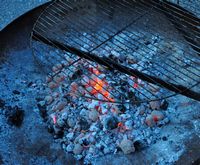 auch das Feuer macht Feierabend